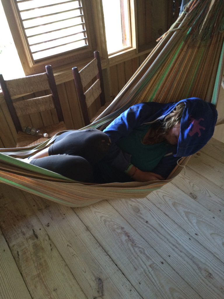 girl-sleeping-in-hammock
